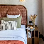 Suzie Blue 4* Paris