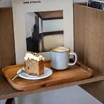 Hotel Suzie Blue Paris