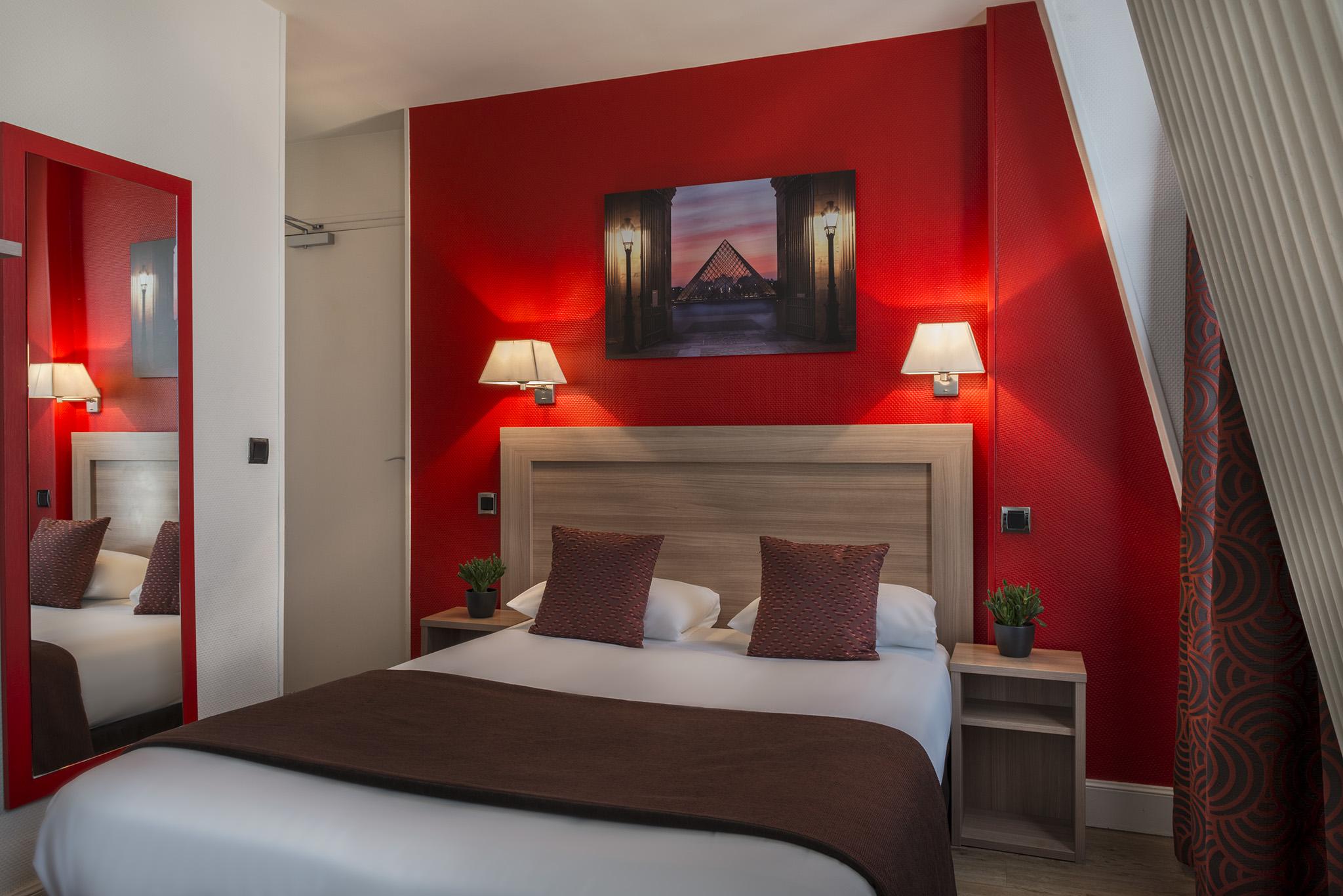 Hotel Suzie Blue