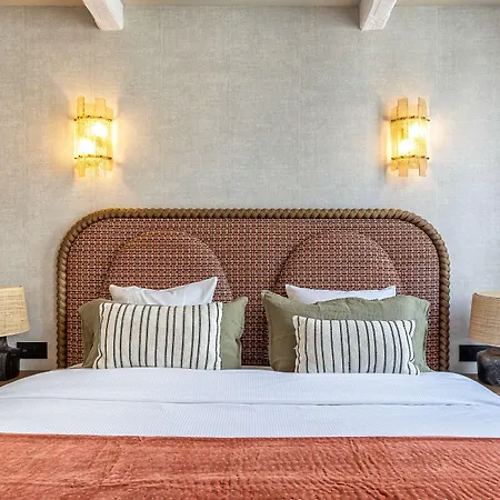 Suzie Blue 4* Parigi