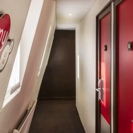Suzie Blue Hotel 4*