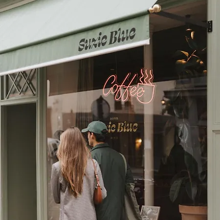 Suzie Blue