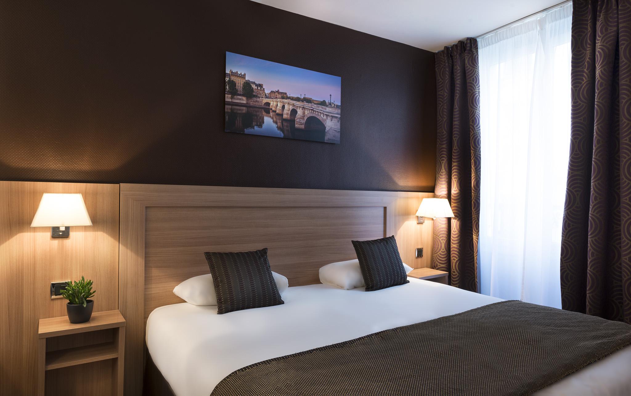 Hotel Suzie Blue
