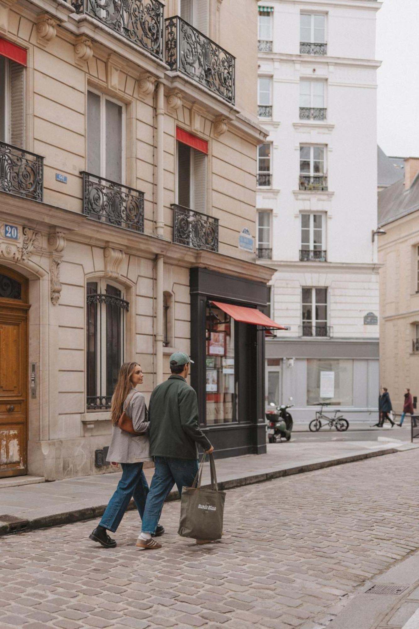 Suzie Blue 4* Parigi